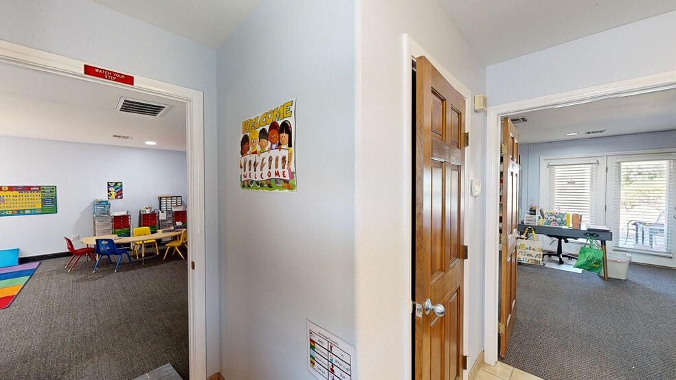 2545 S Torrey Pines Dr, Las Vegas, NV à vendre - Numérisation 3D Matterport – Image 2 sur 33