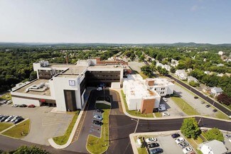 Plus de détails pour 60 Prospect Ave, Middletown, NY - Bureau/Médical à louer