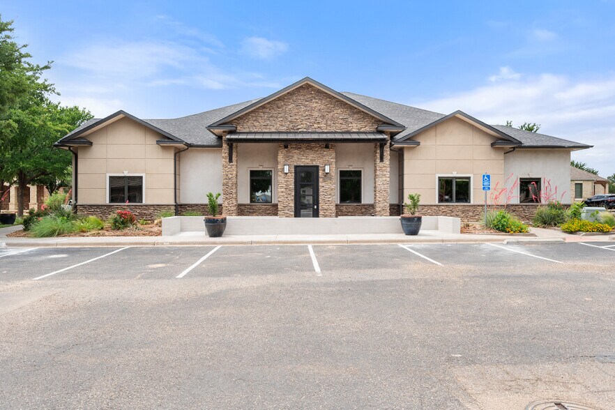 6102 82nd St, Lubbock, TX à vendre - Photo de l’immeuble – Image 2 sur 33