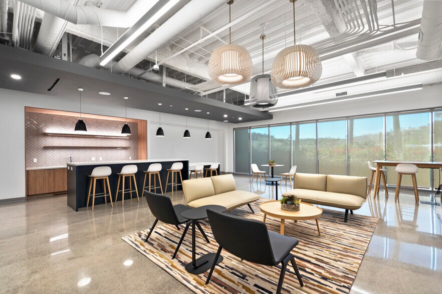 27101-27201 Puerta Real, Mission Viejo, CA à louer - Photo intérieure – Image 3 sur 20