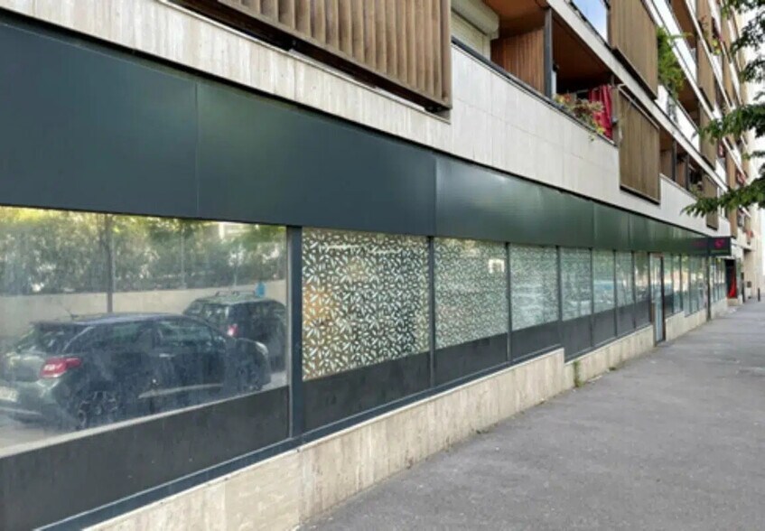 Bureau dans Marseille à louer - Photo de l’immeuble – Image 1 sur 6