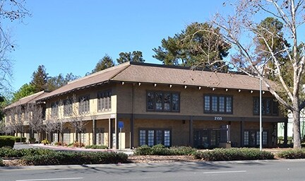 2155 S Bascom Ave, Campbell, CA à louer - Photo de l’immeuble – Image 1 sur 1