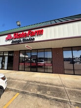 2215 Fayetteville Rd, Van Buren, AR à louer Photo intérieure– Image 1 sur 17