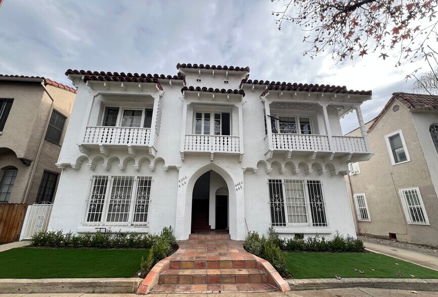 448 N Orange Grove Ave, Los Angeles, CA à vendre - Photo de l’immeuble – Image 1 sur 22