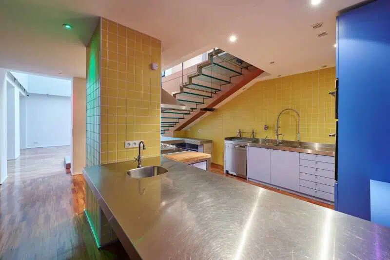 5 Rue Bouchardon, Paris à louer - Photo de l’immeuble – Image 2 sur 14