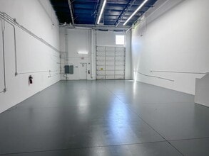 9299 W Olive Ave, Peoria, AZ à louer Photo intérieure– Image 2 sur 9