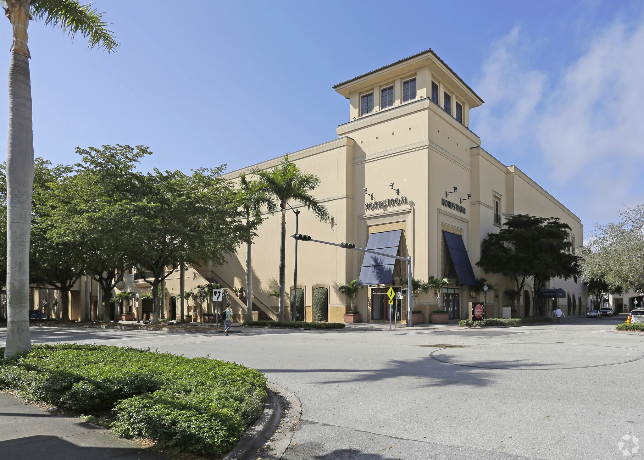 4310 Ponce De Leon Blvd, Coral Gables, FL à louer Photo principale– Image 1 sur 3