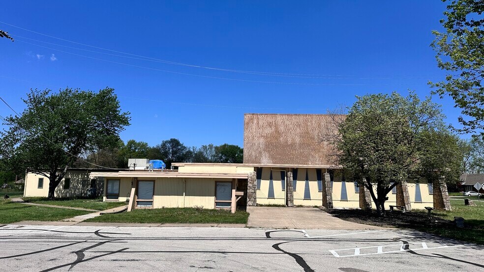 7300 Nieman Rd, Shawnee, KS à vendre - Photo de l’immeuble – Image 3 sur 18
