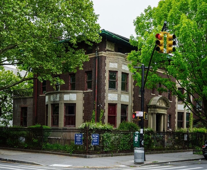 375 Stuyvesant Ave, Brooklyn, NY à vendre - Photo de l’immeuble – Image 3 sur 12