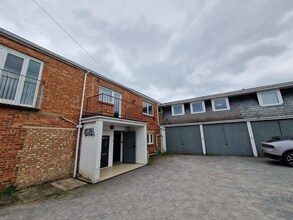 67A Willowfield Rd, Eastbourne à louer Photo de l’immeuble– Image 1 sur 7