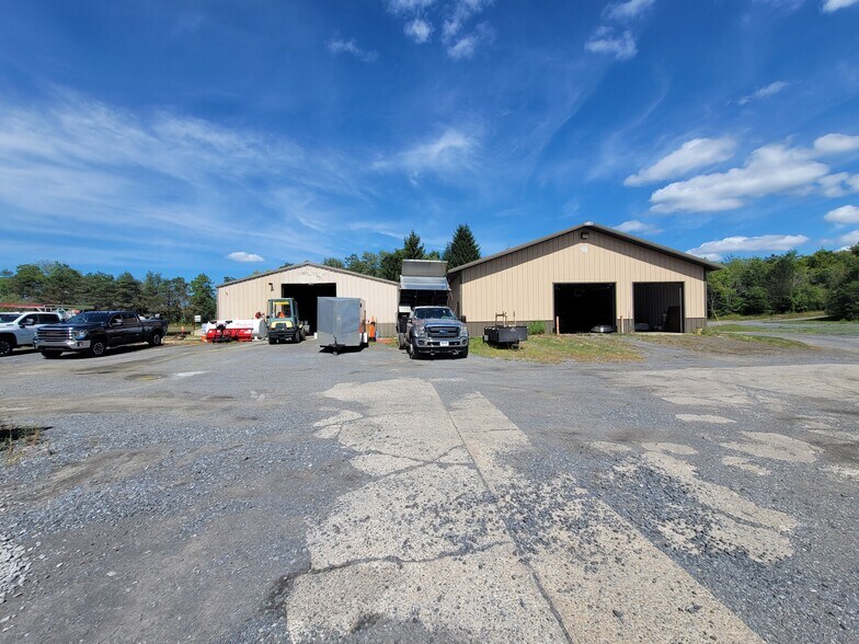 1191 Flegal Rd, Clearfield, PA à vendre - Photo de l’immeuble – Image 3 sur 27