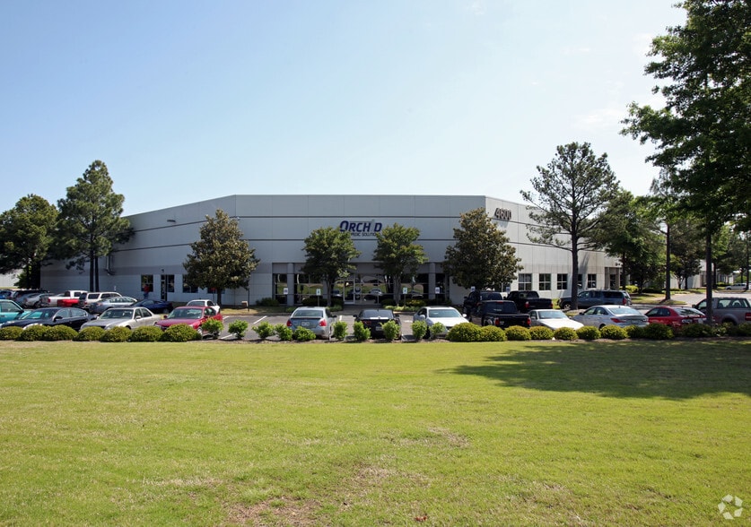 4600 Shelby Dr, Memphis, TN à louer - Photo principale – Image 1 sur 5