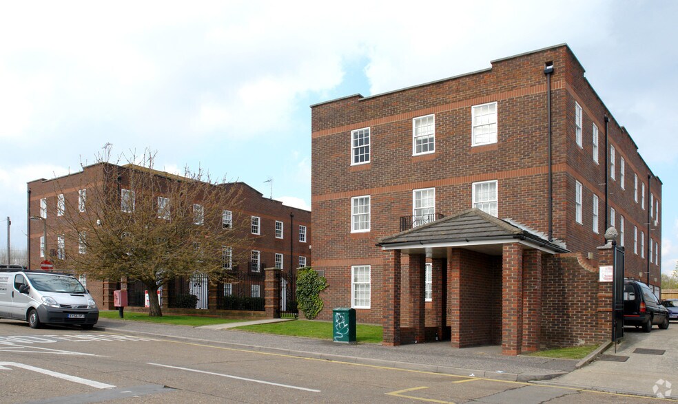 Station Appr, Wickford à louer - Photo de l’immeuble – Image 3 sur 4