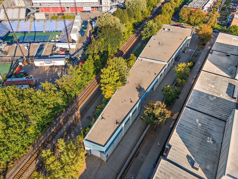 403-409 Rue Saint-Roch, Montréal, QC à louer - Photo de l’immeuble – Image 3 sur 72