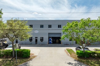 Plus de détails pour 10951 Harmony Park Dr, Bonita Springs, FL - Industriel/Logistique à louer