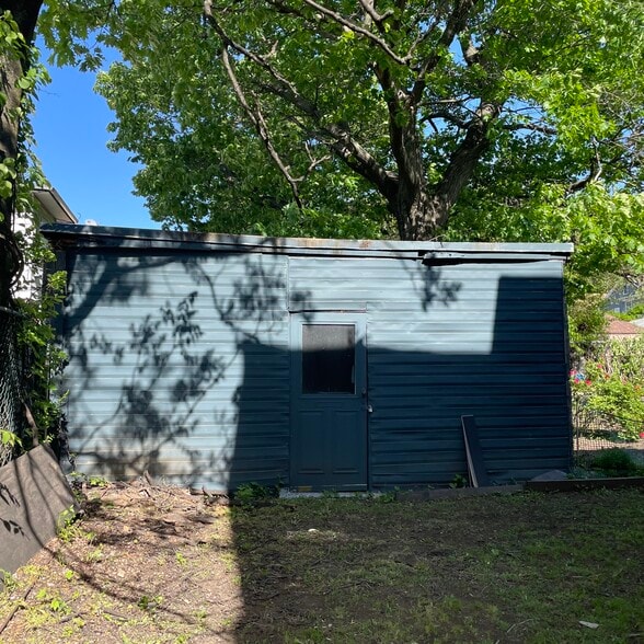 361 Broadway, Staten Island, NY à vendre - Photo de l’immeuble – Image 3 sur 8