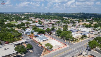 Plus de détails pour 528 Main St, Kerrville, TX - Local commercial à louer