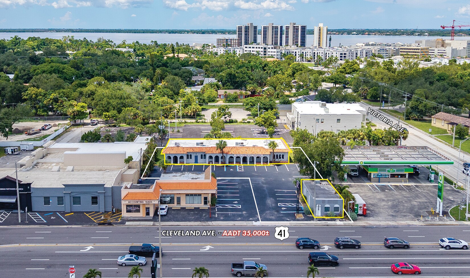 2210-2218 S Cleveland Ave, Fort Myers, FL à louer Aérien– Image 1 sur 7