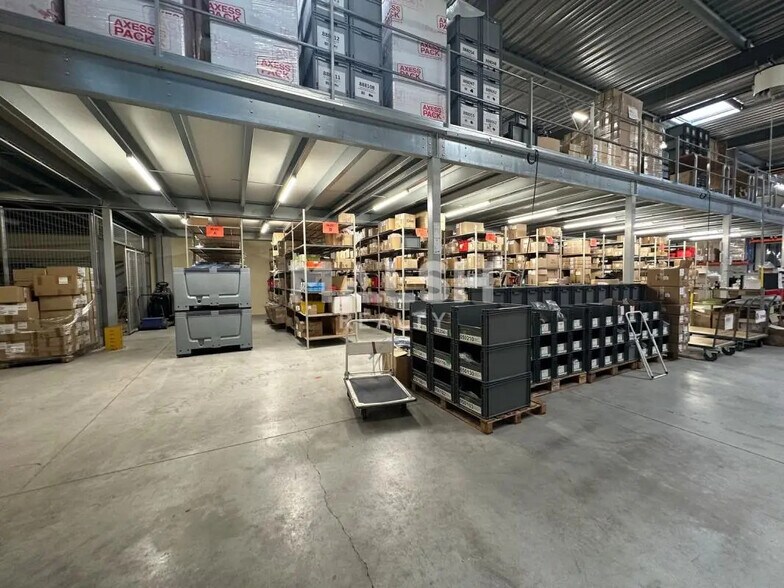 Local d'activités dans Rillieux-la-Pape à vendre - Photo intérieure – Image 2 sur 11