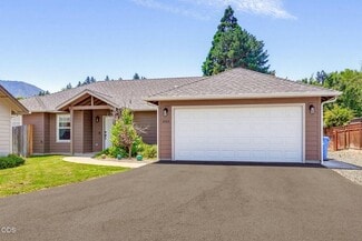 Plus de détails pour 1003 SE Grandview Ave, Grants Pass, OR - Spécialisé à vendre