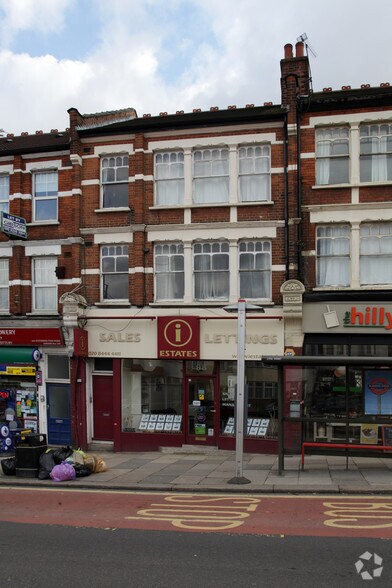 98 Alexandra Park Rd, Londres à louer - Photo de l’immeuble – Image 3 sur 11