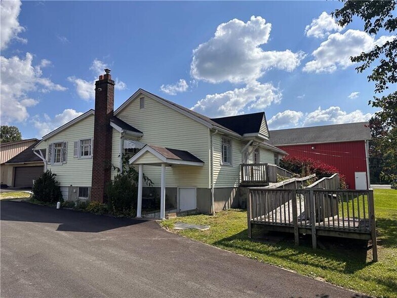 6105 Old Route 8, Butler, PA à louer - Photo de l’immeuble – Image 2 sur 13