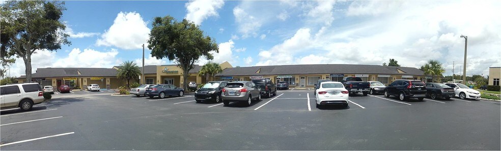 2116-2190 E County Road 540A, Lakeland, FL à louer - Photo de l’immeuble – Image 3 sur 6