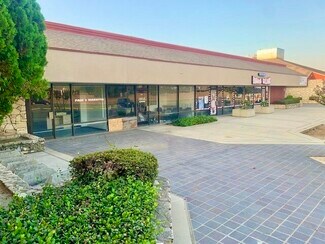 Plus de détails pour 2500 New Stine Rd, Bakersfield, CA - Local commercial à louer