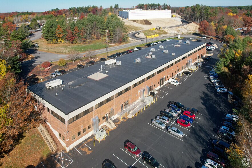 5 Industrial Way, Salem, NH à louer - Photo de l’immeuble – Image 1 sur 10