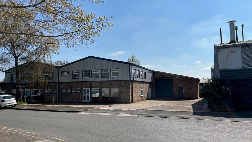 Berrington Rd, Leamington Spa à louer - Photo de l’immeuble – Image 2 sur 11