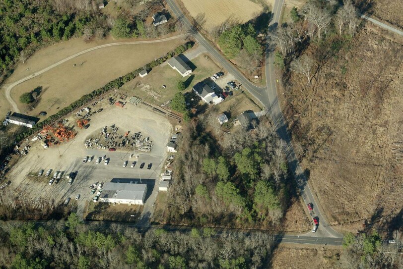 885 Bryant Rd, Dunn, NC à louer Aérien– Image 1 sur 3