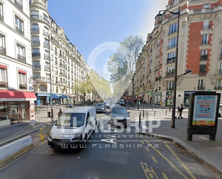 Local commercial dans Paris à louer - Photo de l’immeuble – Image 2 sur 3