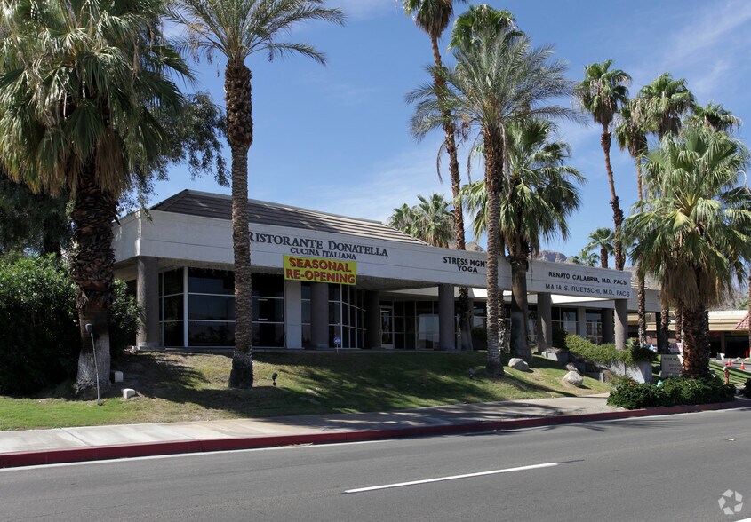 71511 Highway 111, Rancho Mirage, CA à vendre - Photo de l’immeuble – Image 2 sur 2