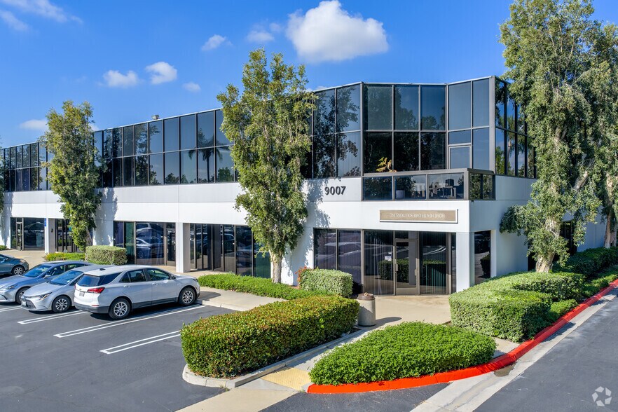 Arrow Business Park portefeuille de 7 biens à vendre sur LoopNet.fr - Photo principale – Image 1 sur 44