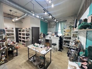 190 Christopher Columbus Dr, Jersey City, NJ à louer Photo intérieure– Image 2 sur 17