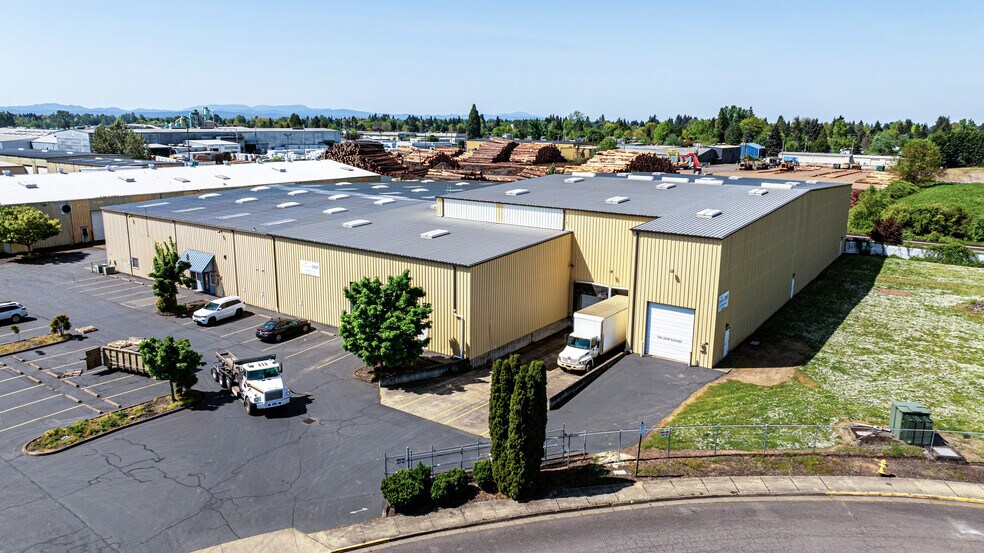 20 Grimes St, Eugene, OR à vendre - Photo de l’immeuble – Image 1 sur 11