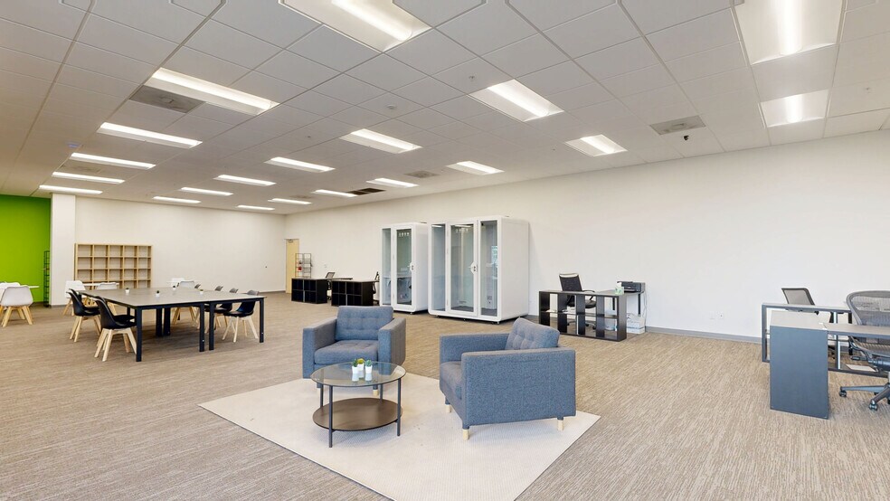 500 W Warner Ave, Santa Ana, CA à louer - Numérisation 3D Matterport – Image 3 sur 16