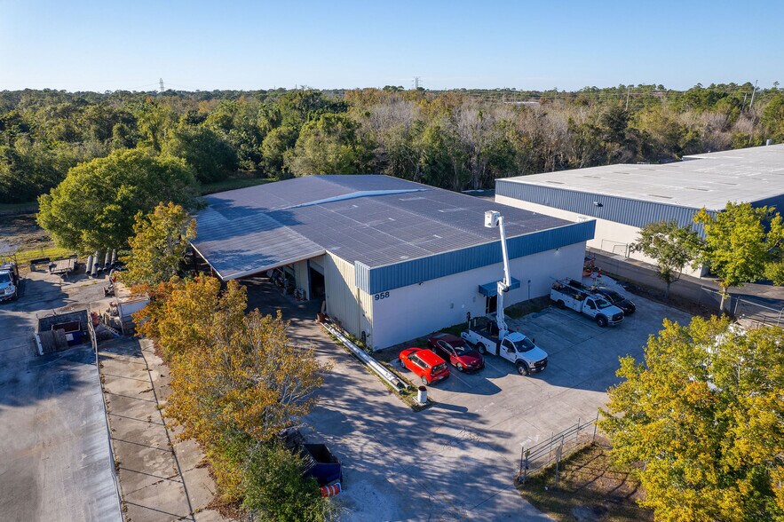 648 Gadson St, Groveland, FL à vendre - Photo de l’immeuble – Image 3 sur 3