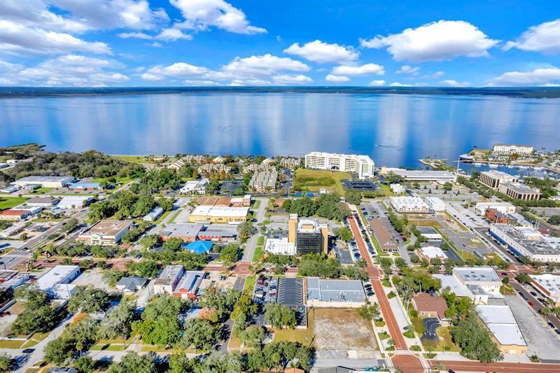 300 W 2nd St, Sanford, FL à vendre - Photo de l’immeuble – Image 2 sur 22