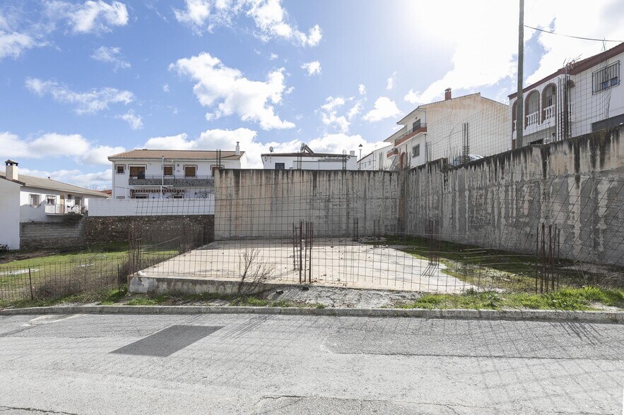 Calle Alcalde Manuel Ruiz, Fornes, Granada à vendre - Photo de l’immeuble – Image 2 sur 14