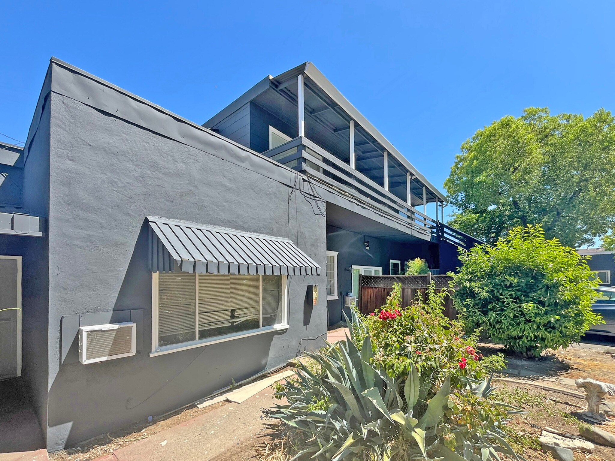 2065-2081 15th Avenue, Sacramento, CA à vendre Photo principale– Image 1 sur 18