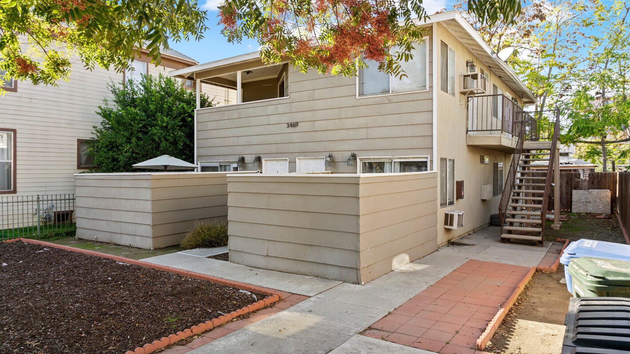 3469 Lime St, Riverside, CA à vendre Photo principale– Image 1 sur 11