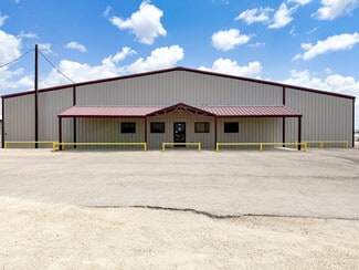 Plus de détails pour 470 Josh Mitchell Ave, Big Lake, TX - Industriel/Logistique à vendre