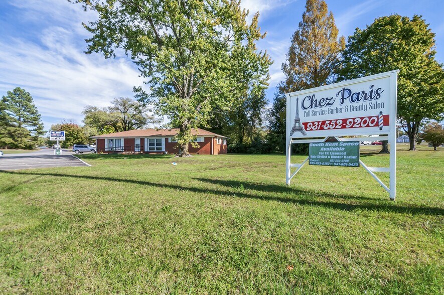 1 E Bel Air Blvd, Clarksville, TN à vendre - Photo de l’immeuble – Image 3 sur 33