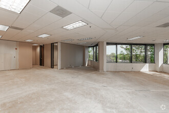 750 W Lake Cook Rd, Buffalo Grove, IL à louer Photo intérieure– Image 2 sur 3
