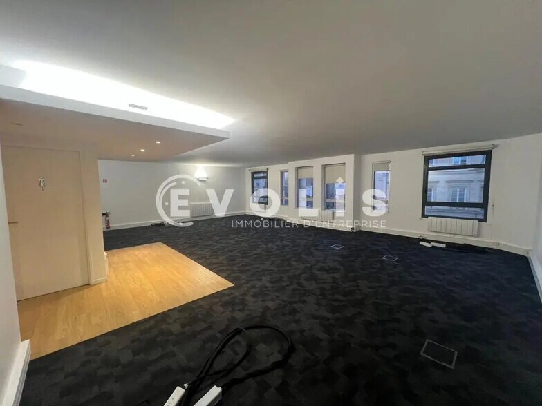 Bureau dans Paris à louer - Photo intérieure – Image 1 sur 4