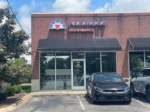 133 W University Pky, Jackson, TN à louer Photo intérieure– Image 1 sur 7