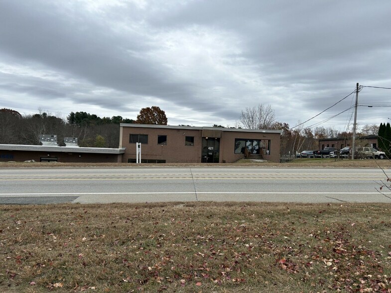421 Washington St, Auburn, MA à louer - Photo de l’immeuble – Image 3 sur 7
