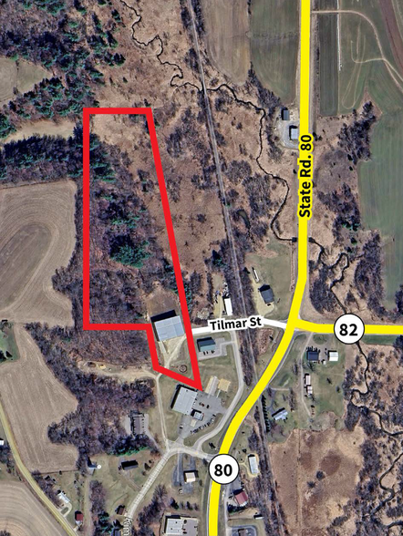 202 Tilmar Ave, Elroy, WI à vendre - Photo de l’immeuble – Image 1 sur 5