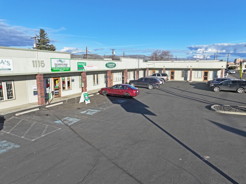 1115 W Lincoln Ave, Yakima, WA à vendre - Photo de l’immeuble – Image 3 sur 18